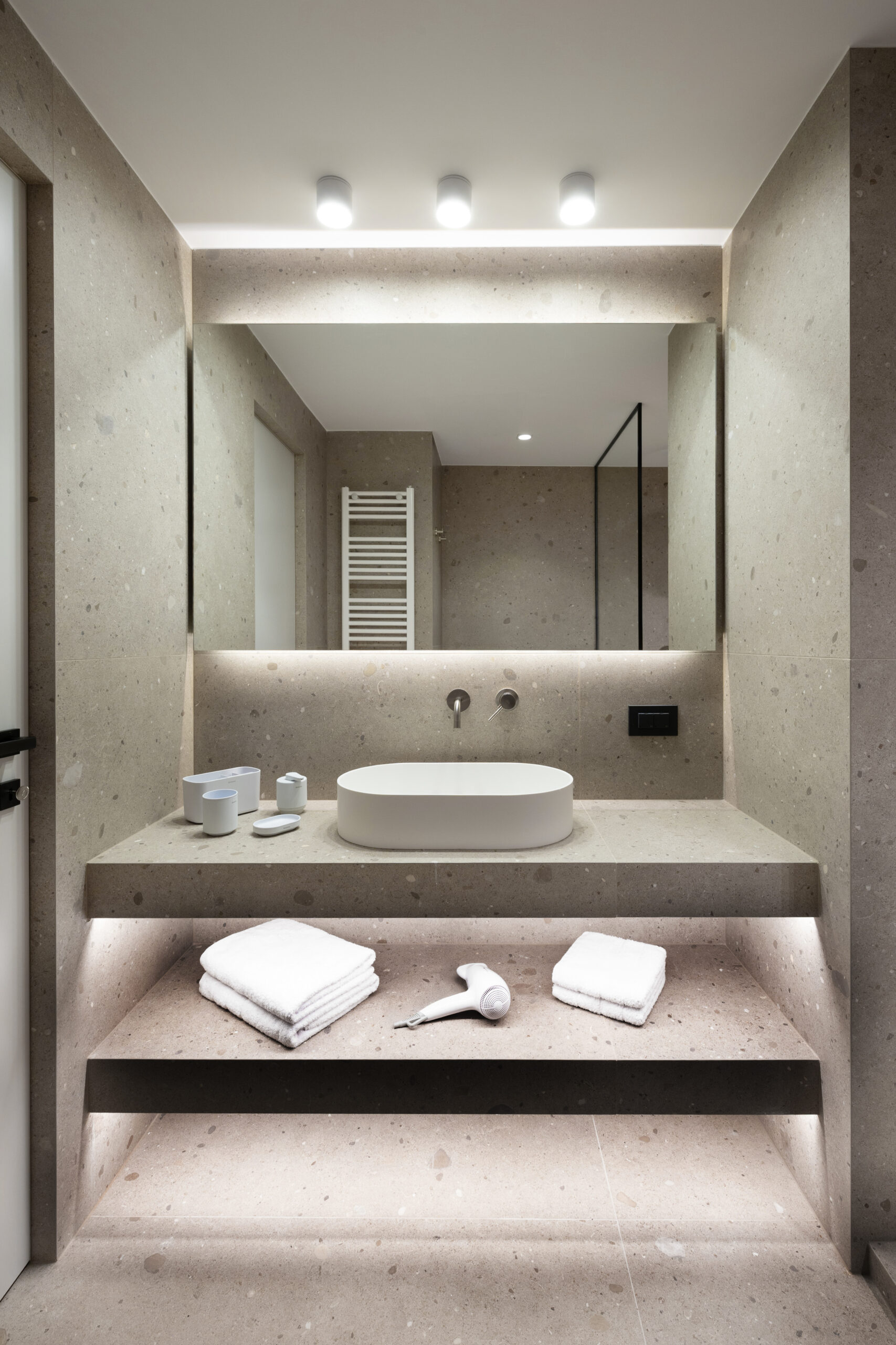 Orfanidou_Spaces_0105